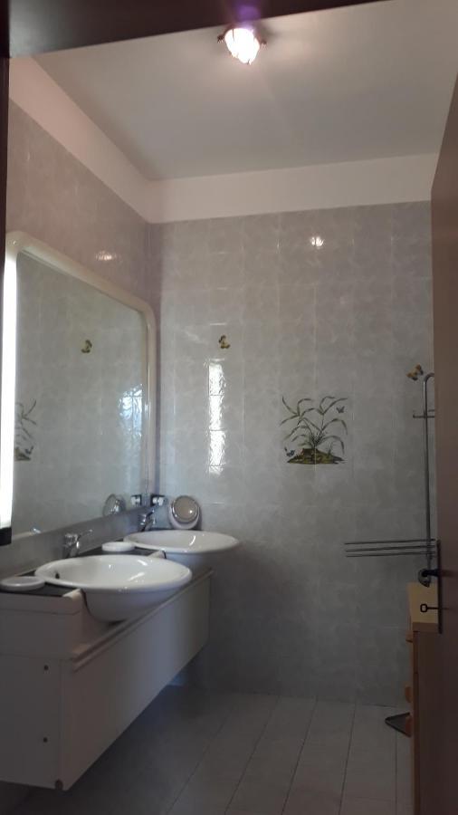 Bellavista Beachfront Apartments 쿠웬씨넬라 외부 사진